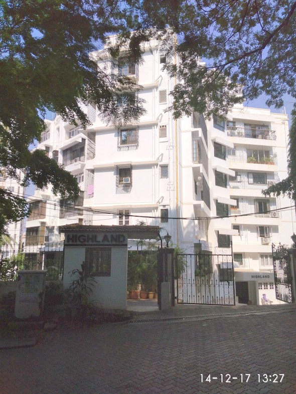 Main - Highland, Bandra West